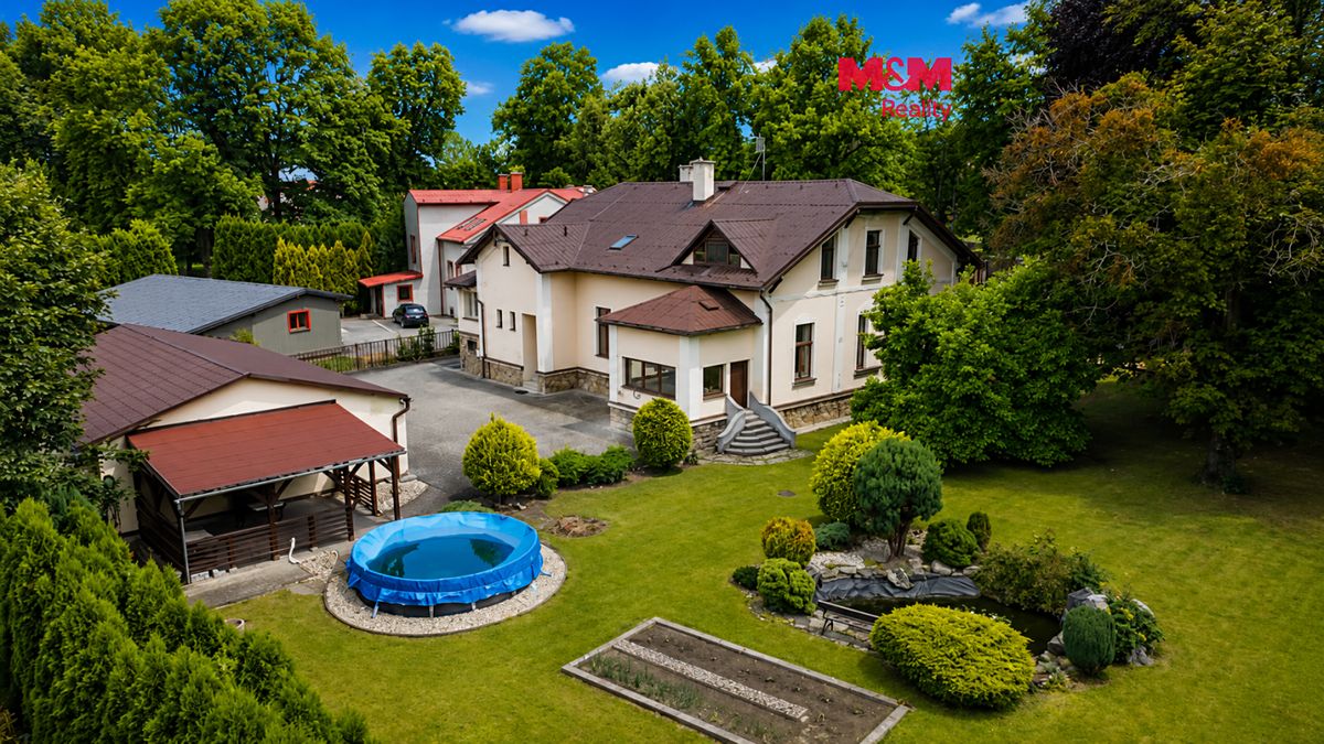 Prodej rodinného domu 400 m², pozemek 2149 m², Karviná – fotka 1 z 3