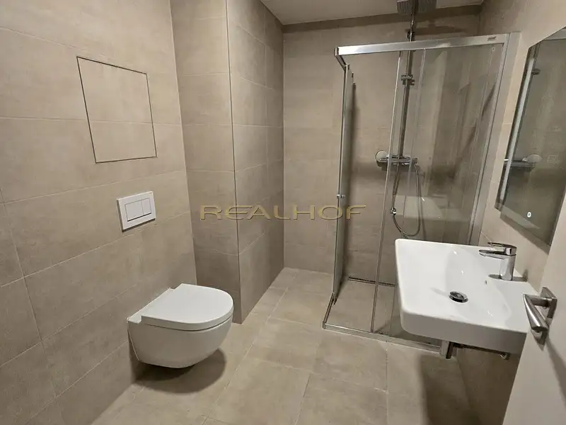Pronájem bytu 1+kk 38 m², Brno – náhled fotky 3
