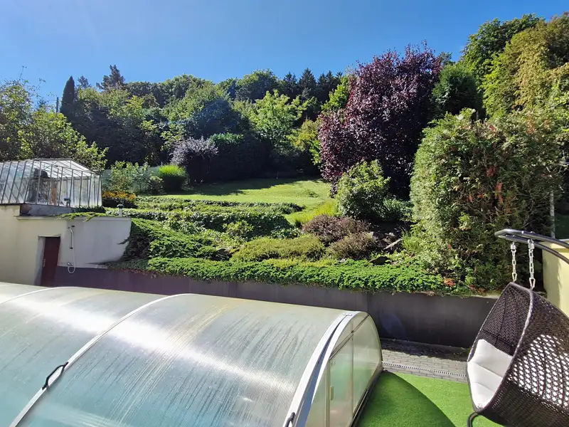 Pronájem rodinného domu 250 m², pozemek 1554 m², Luhačovice – náhled fotky 3