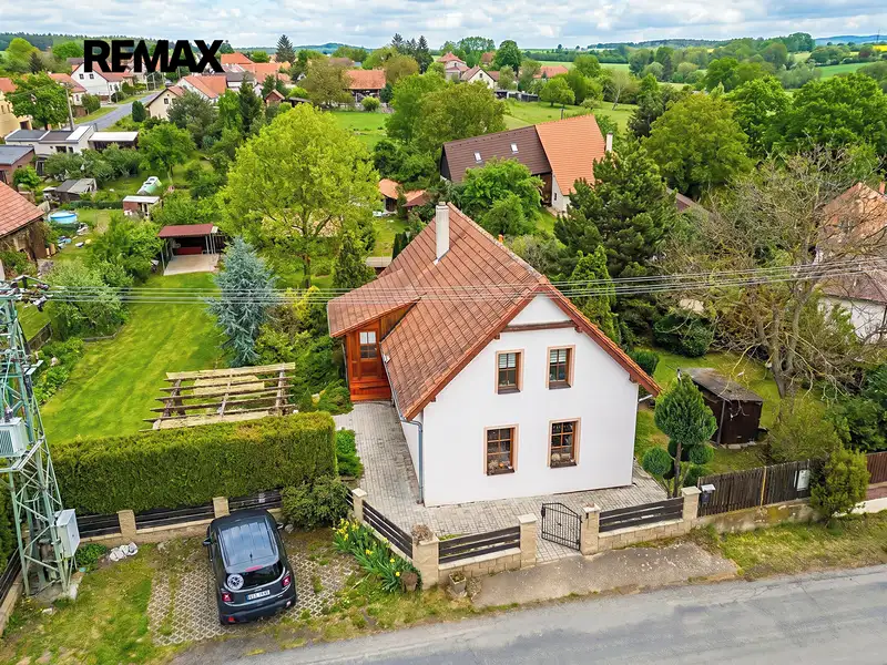 Prodej rodinného domu 132 m², pozemek 1070 m², Osov – náhled fotky 2