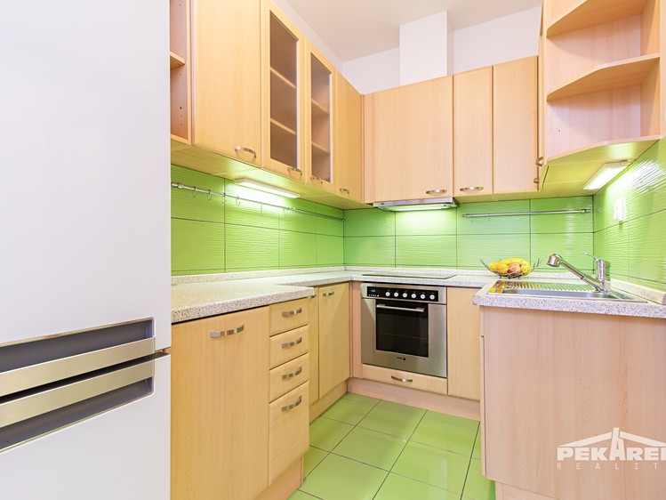 Квартира 2+kk в оренду, 43 м² (3 з 13)