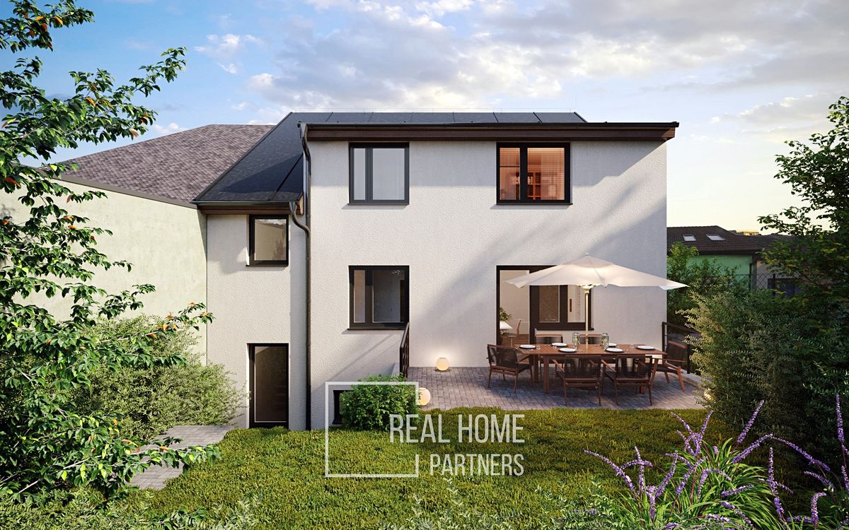 Prodej rodinného domu 340 m², pozemek 255 m², Ivančice – fotka 1 z 3