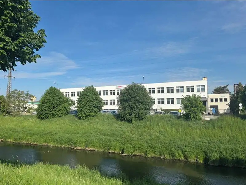 Pronájem kanceláře 18 m², Zlín – náhled fotky 1