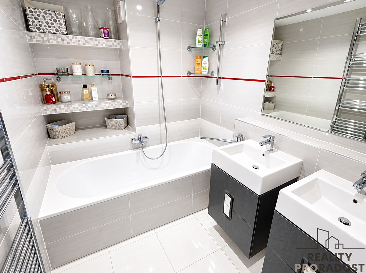 Pronájem bytu 3+kk 68 m² – fotografie 5