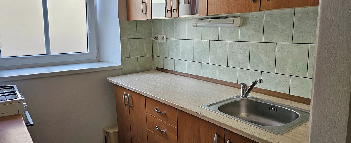 Pronájem bytu 2+1 56 m², České Budějovice – fotka 1 z 3