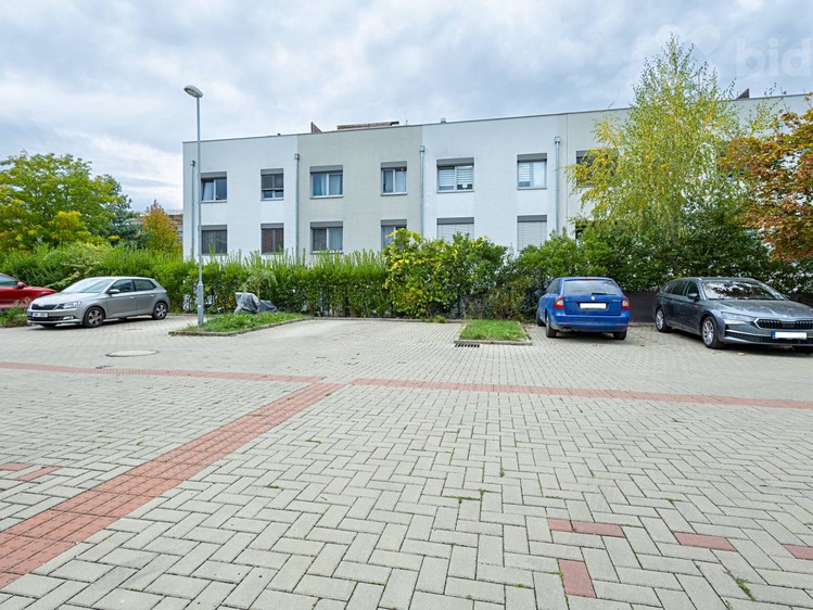 Квартира 4+kk на продаж, 100 м² (15 з 19)