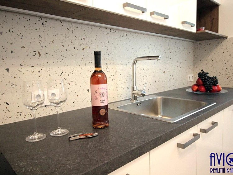 Квартира 2+1 в оренду, 54 м² (6 з 17)