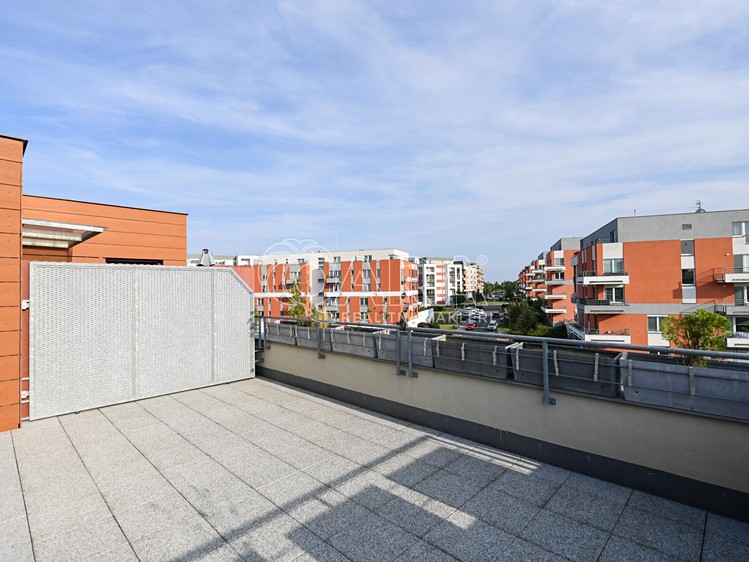 Квартира 2+kk на продаж, 61 м² (14 з 24)