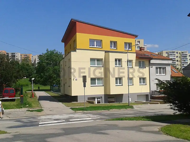Pronájem bytu 1+kk 36 m², Brno – náhled fotky 3
