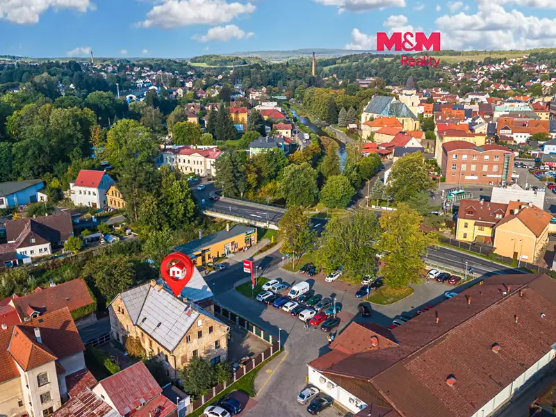 Prodej rodinného domu 450 m², pozemek 692 m², Frýdlant – náhled fotky 1