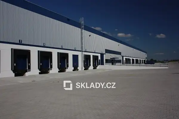 Pronájem skladového prostoru 1244 m², Nový Bor – náhled fotky 3