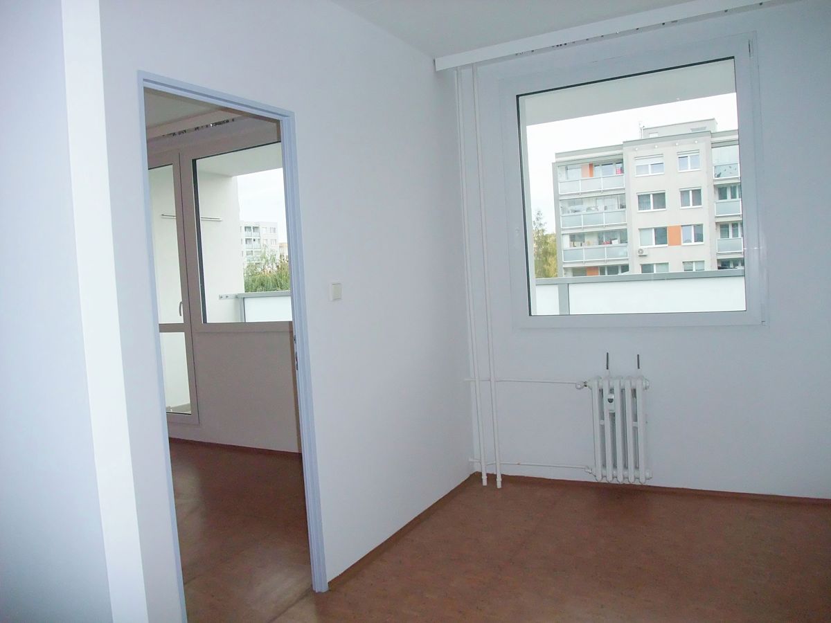 Pronájem bytu 3+1 70 m² – fotografie 4