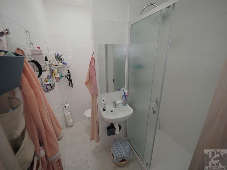 Квартира 1+1 на продаж, 43 м² (9 з 17)