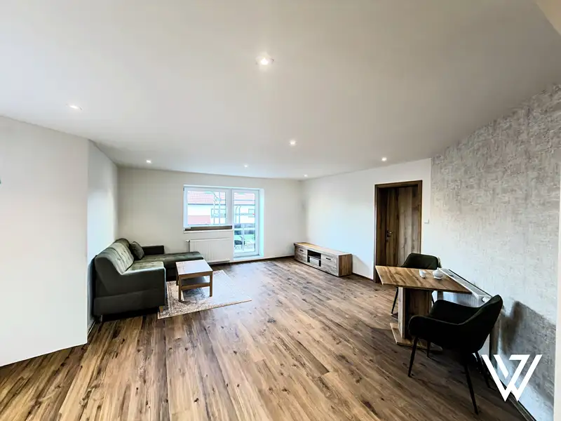 Pronájem bytu 2+kk 35 m², Kadaň – náhled fotky 1