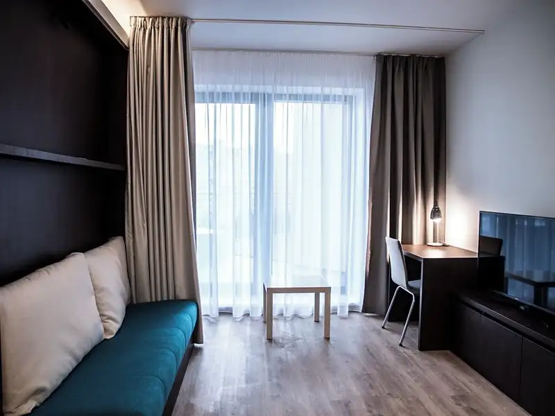 Pronájem bytu 1+kk 34 m², Praha – náhled fotky 2