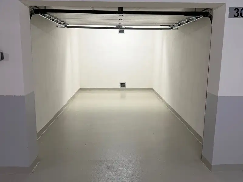 Pronájem garáže 16 m², Praha – náhled fotky 2