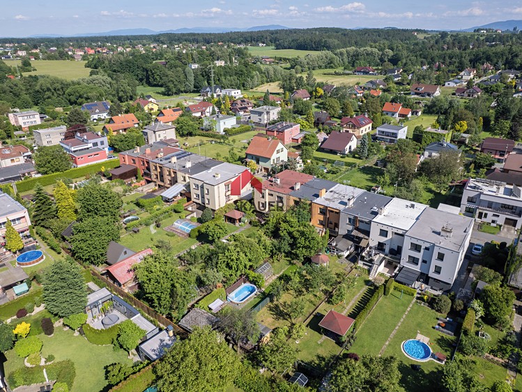 Будинок на продаж, 200 м² (30 з 37)