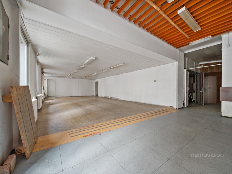 Prodej komerčního prostoru, 187 m² (8 z 11)