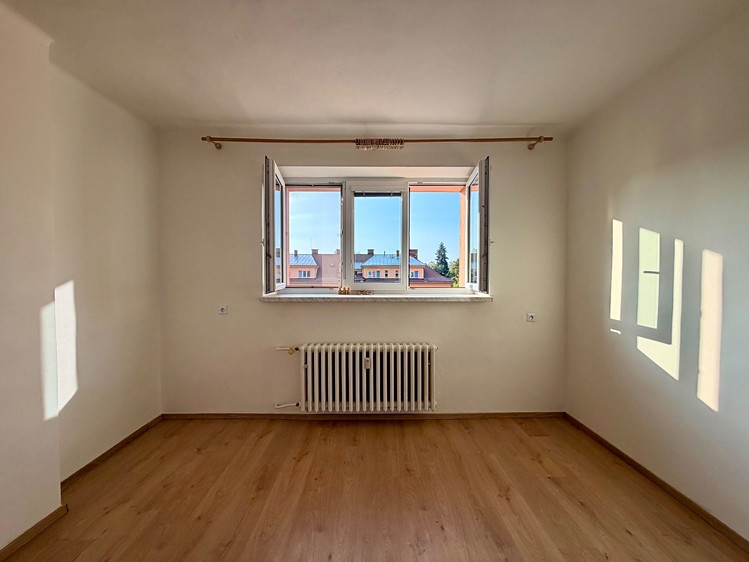 Wohnung 2+1 zur Miete, 45 m² (1 von 10)