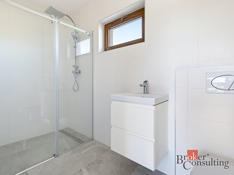 Prodej domu, 142 m² (29 z 55)