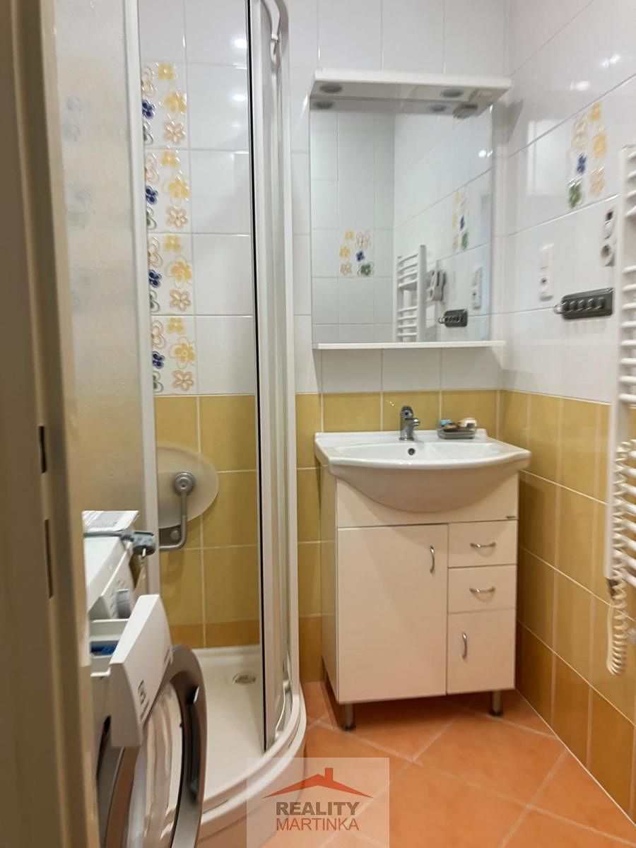 Pronájem bytu 2+1 59 m² – fotografie 4