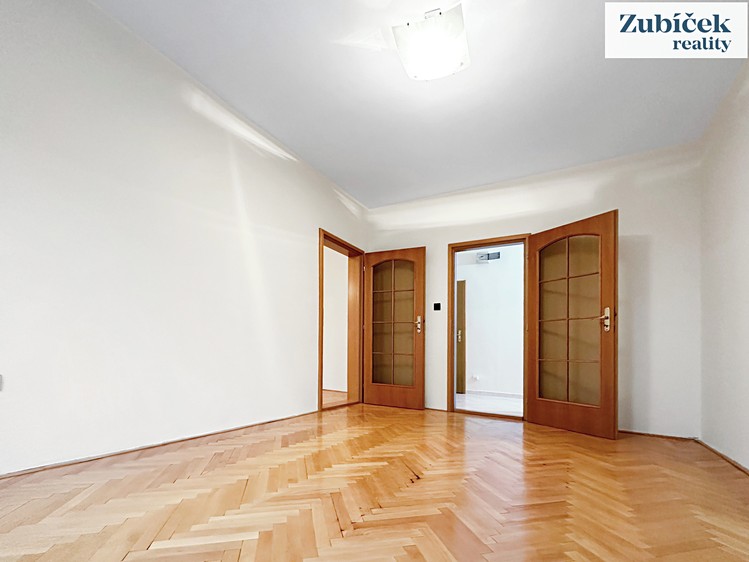 Pronájem bytu 2+1, 56 m² (8 z 14)