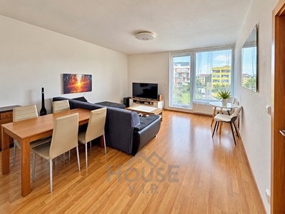 Prodej bytu 2+kk, 59 m² (2 z 18)