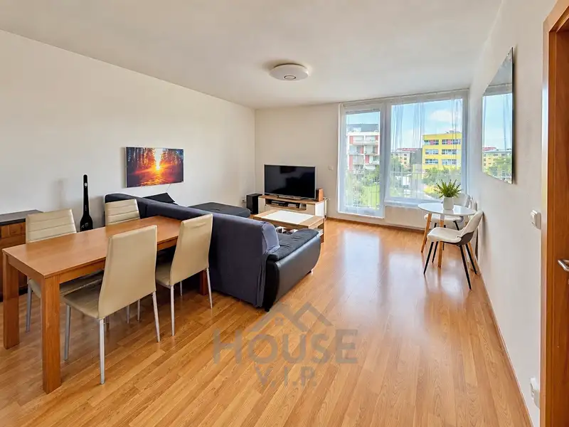 Prodej bytu 2+kk 59 m², Praha – náhled fotky 2