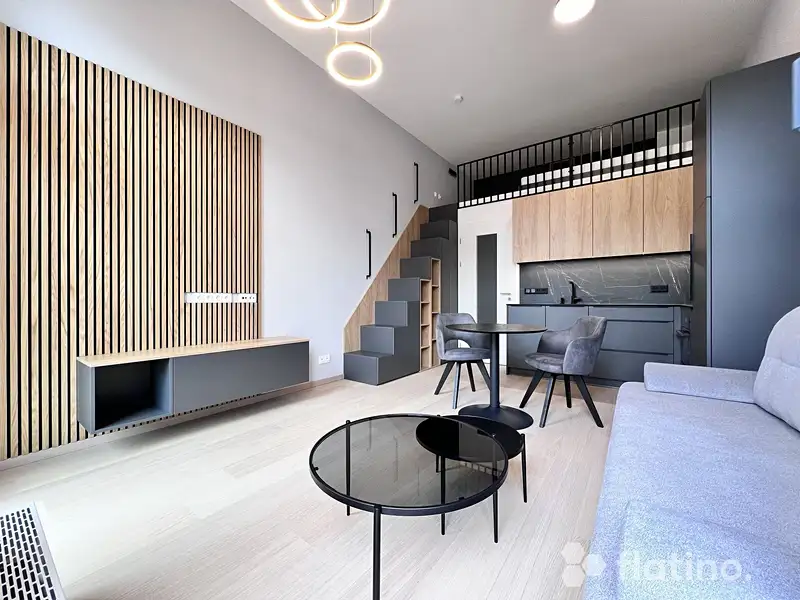 Prodej bytu 1+kk 47 m², Praha – náhled fotky 2