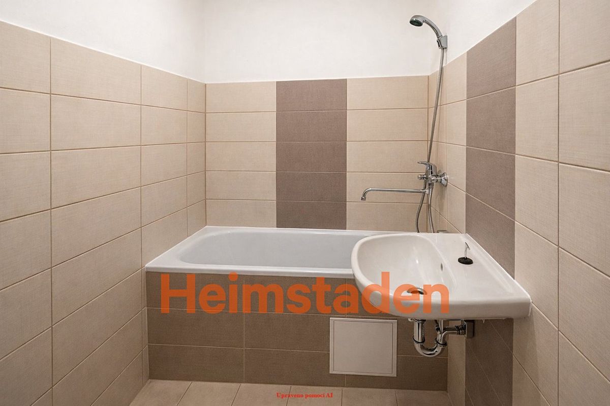 Pronájem bytu 1+kk 26 m² – fotografie 5