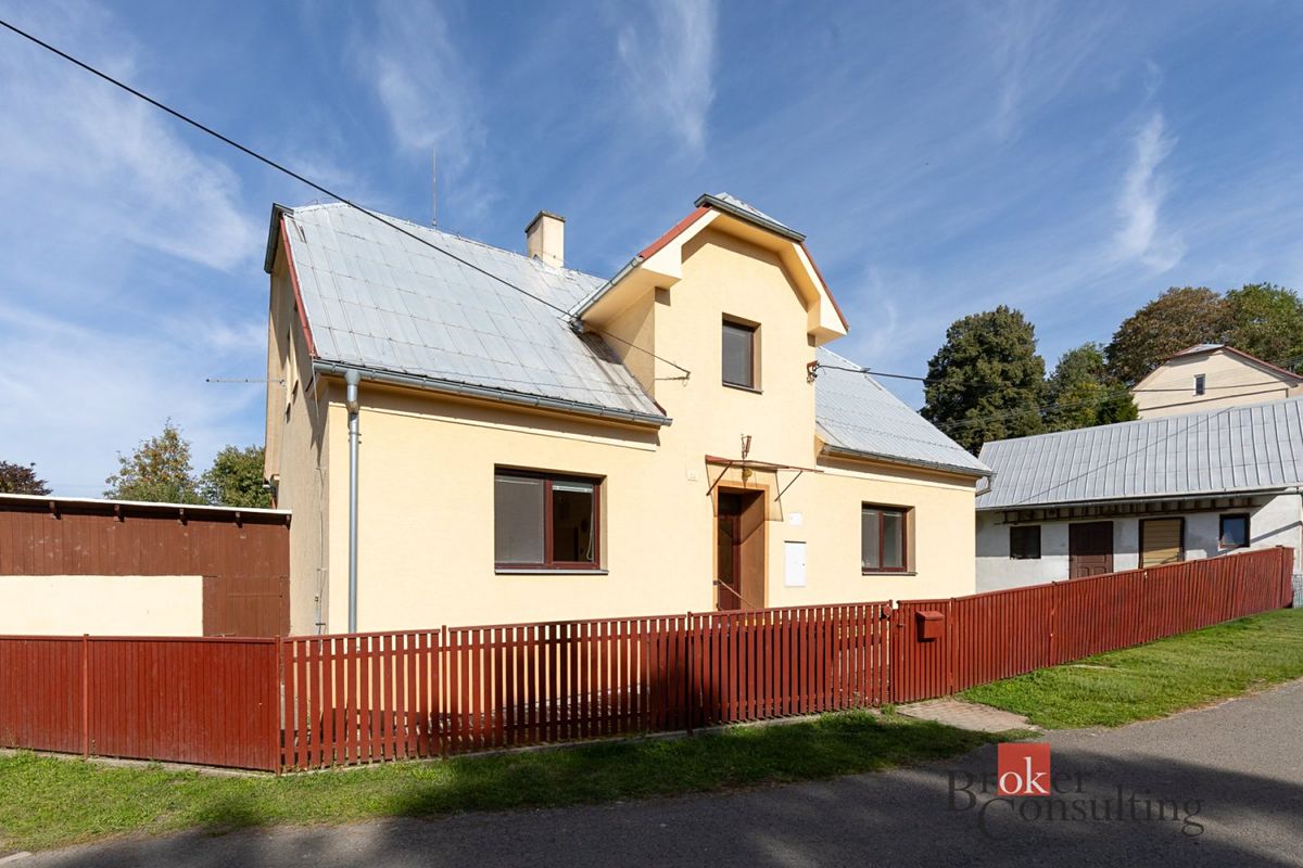 Prodej rodinného domu 140 m², pozemek 1267 m²