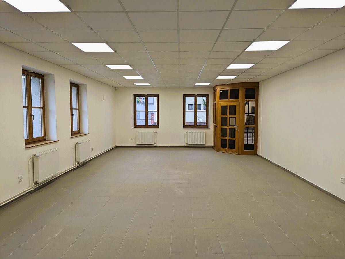 Pronájem obchodního prostoru 68 m² – fotografie 5