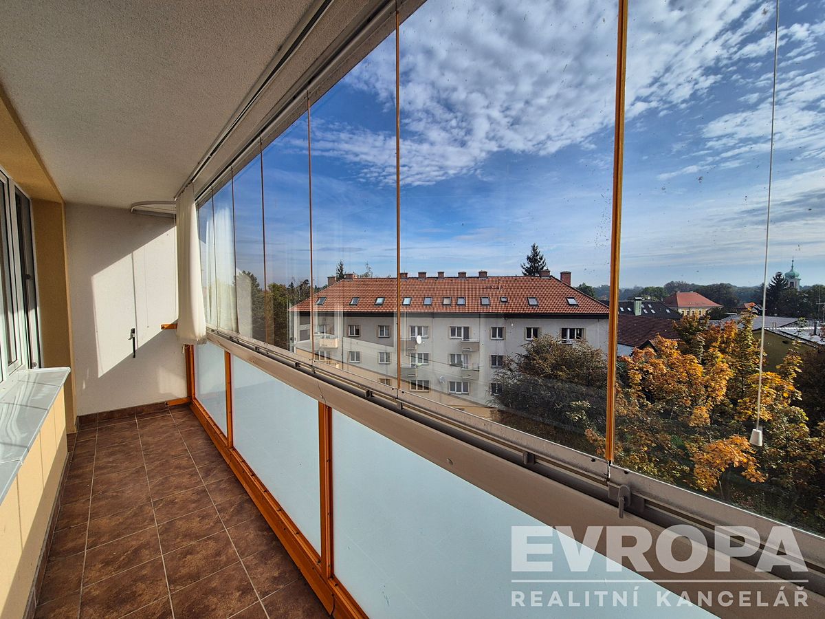 Pronájem bytu 5+1 100 m² – fotografie 2