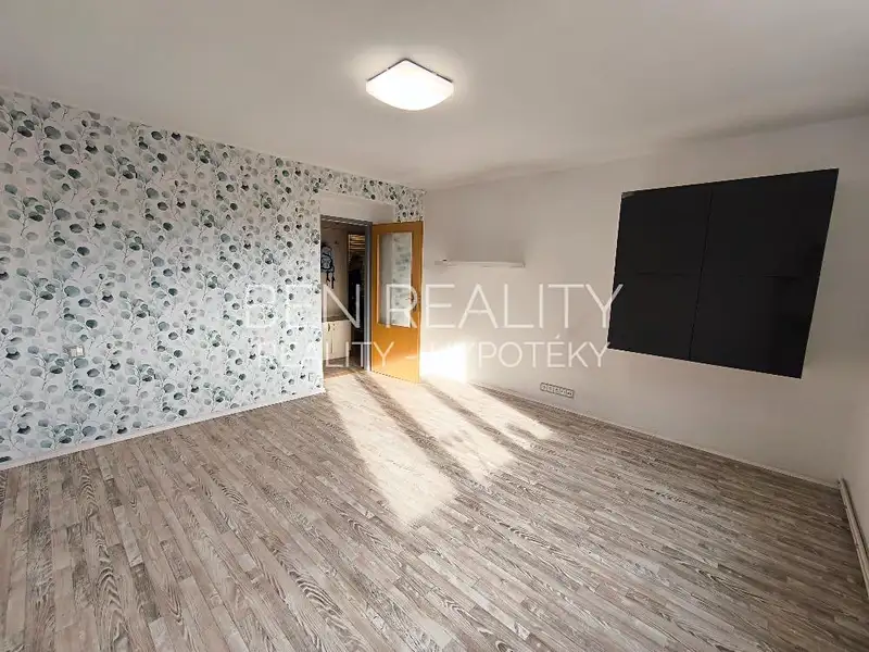 Prodej bytu 2+1 65 m², Uherský Brod – náhled fotky 3