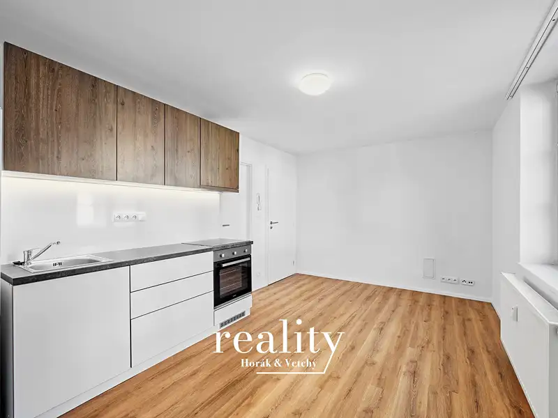 Pronájem bytu 2+kk 50 m², Znojmo – náhled fotky 2