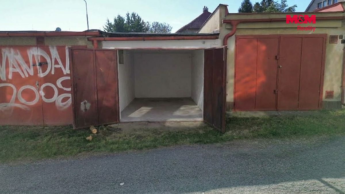 Prodej garáže 18 m² – fotografie 3