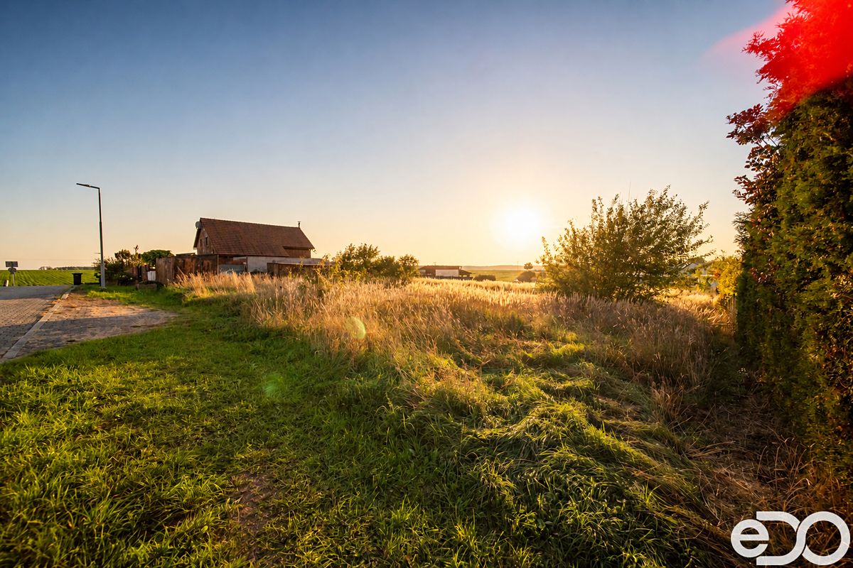 Prodej stavebního pozemku 1001 m² – fotografie 5