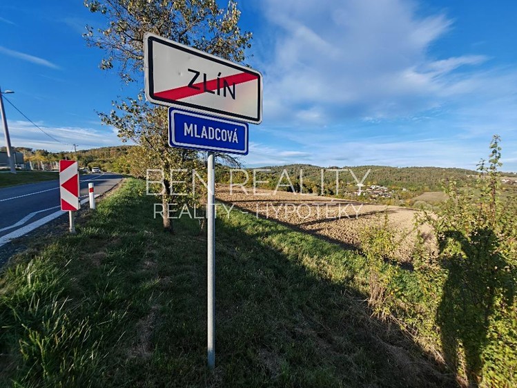 Prodej pozemku, 3 538 m² (4 z 7)