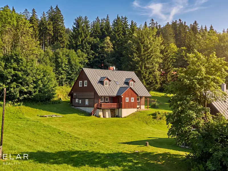 Prodej chalupy 262 m², pozemek 6208 m², Kořenov – náhled fotky 1