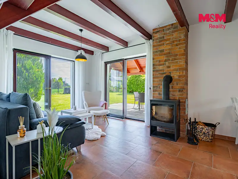 Prodej chaty 50 m², pozemek 809 m², Jindřichův Hradec – náhled fotky 2