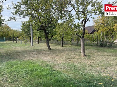 Prodej  zahrady 1 952 m²