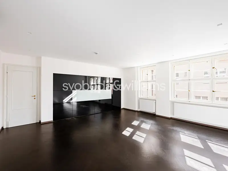 Prodej bytu 3+1, 128 m², Praha 1, Praha
