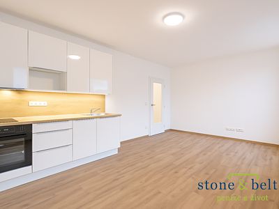 Pronájem bytu 1+kk 31 m²