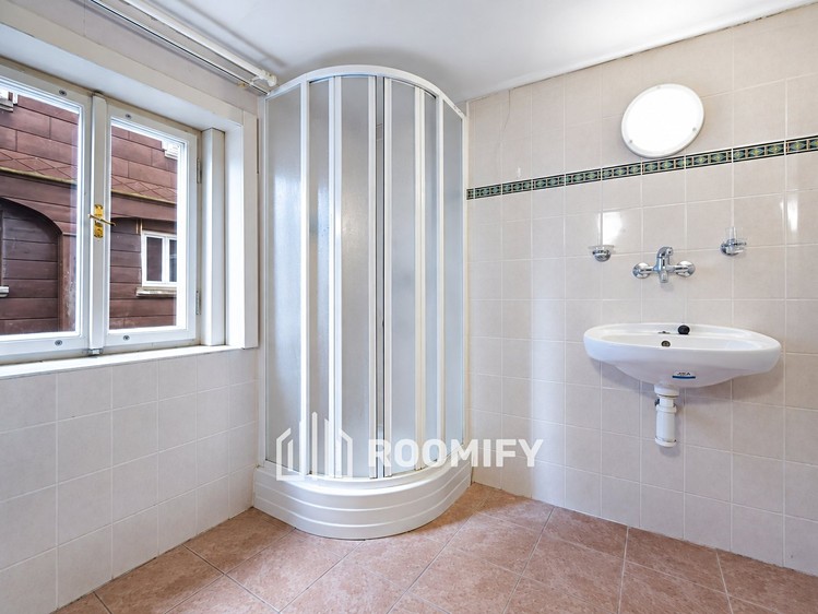 Haus zum Kauf, 409 m² (8 von 25)