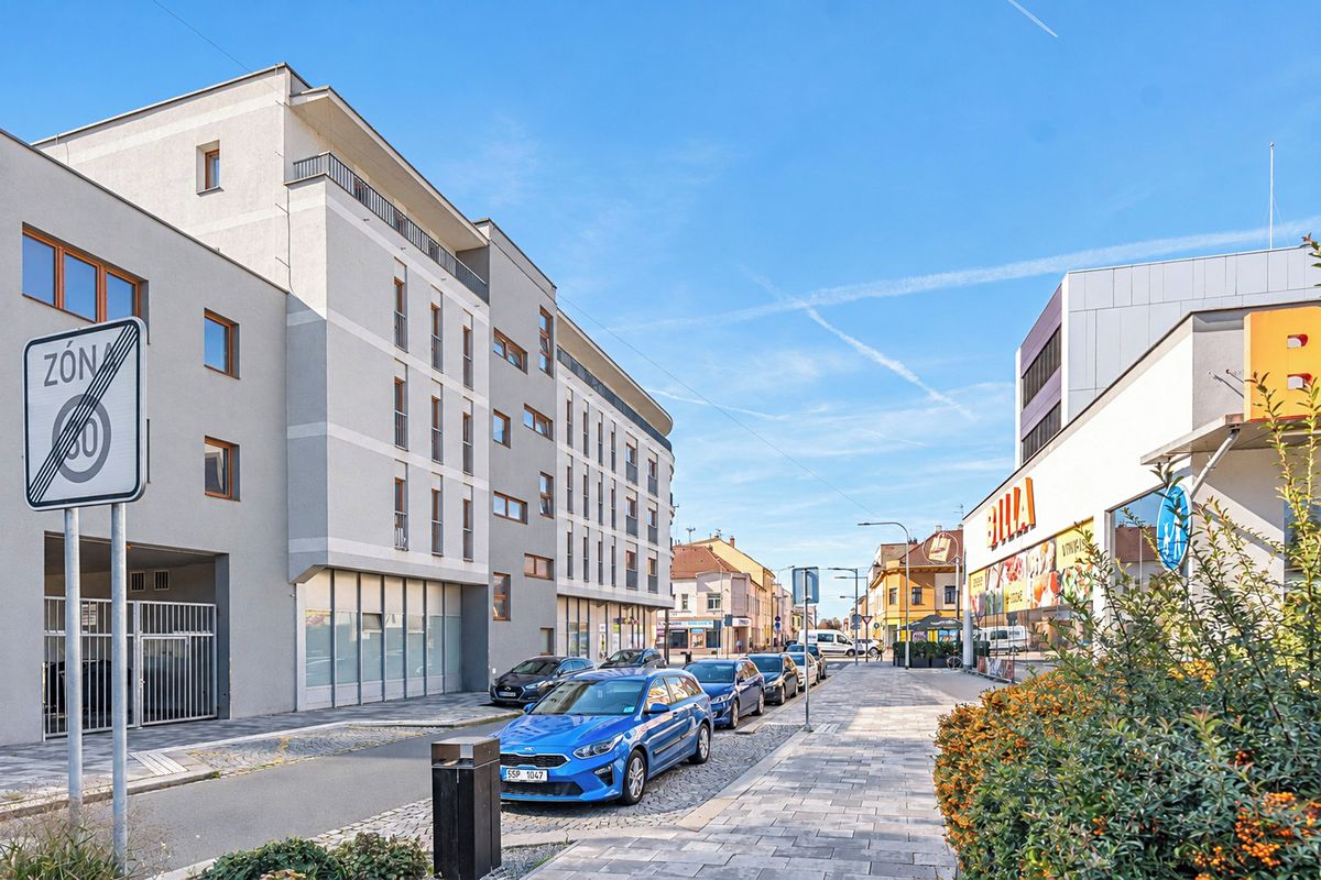 Pronájem bytu 1+kk 39 m²