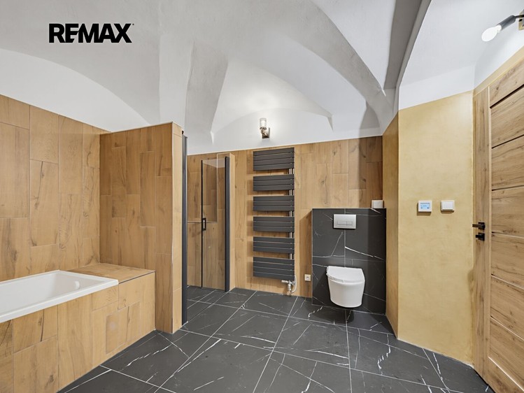 Будинок на продаж, 380 м² (8 з 17)