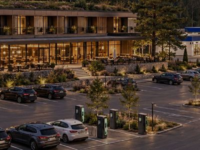 Prodej restaurace 1077 m²