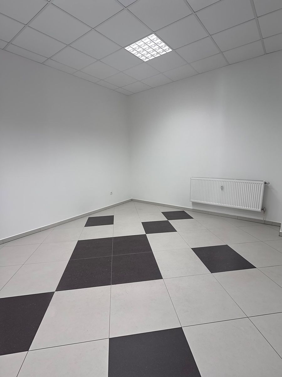 Pronájem obchodního prostoru 22 m² – fotografie 5