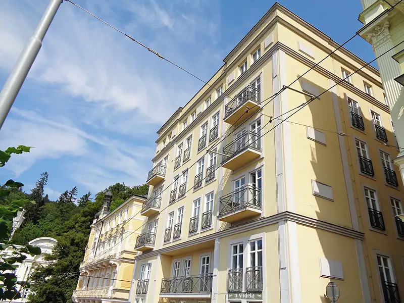 Pronájem bytu 2+kk 58 m², Mariánské Lázně – náhled fotky 1