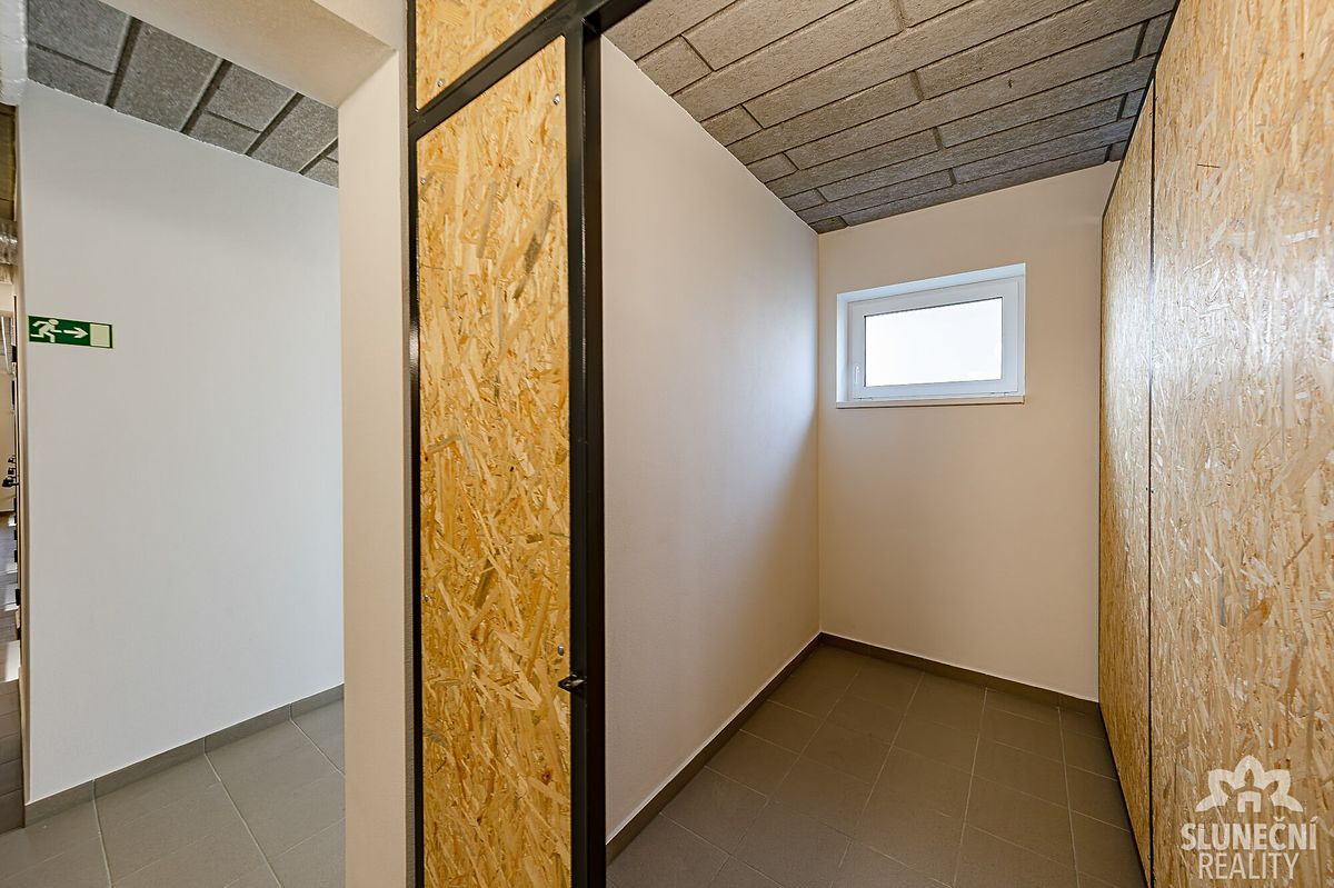 Pronájem bytu 2+kk 53 m² – fotografie 2